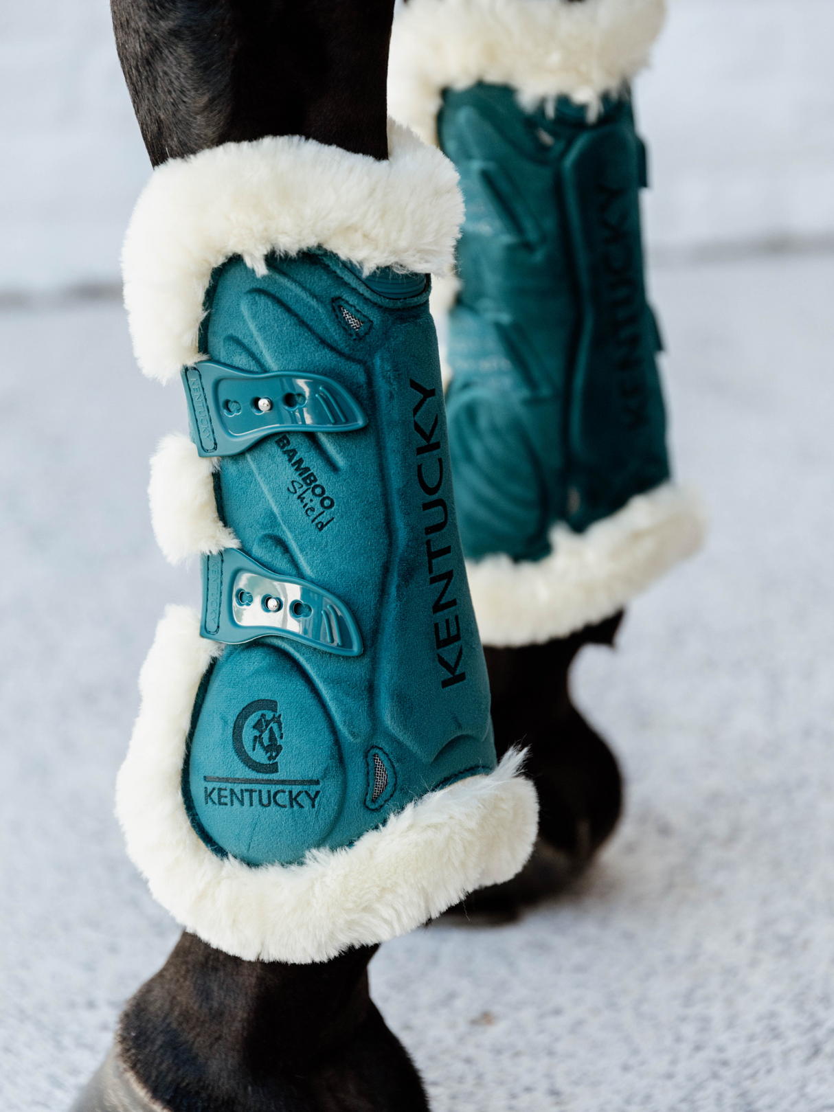Kentucky Velvet Fleece Bamboo Tendon & Fetlock Boots Emerald