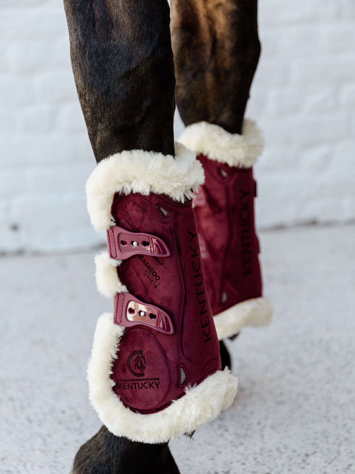 Kentucky Velvet Fleece Bamboo Tendon & Fetlock Boots Bordeaux