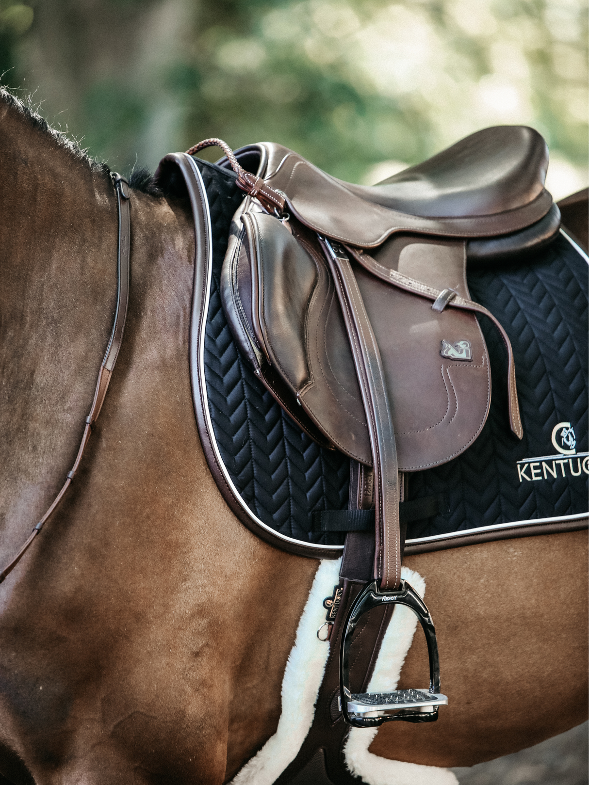 Kentucky Leather Fishbone Jump Saddle Pad Black