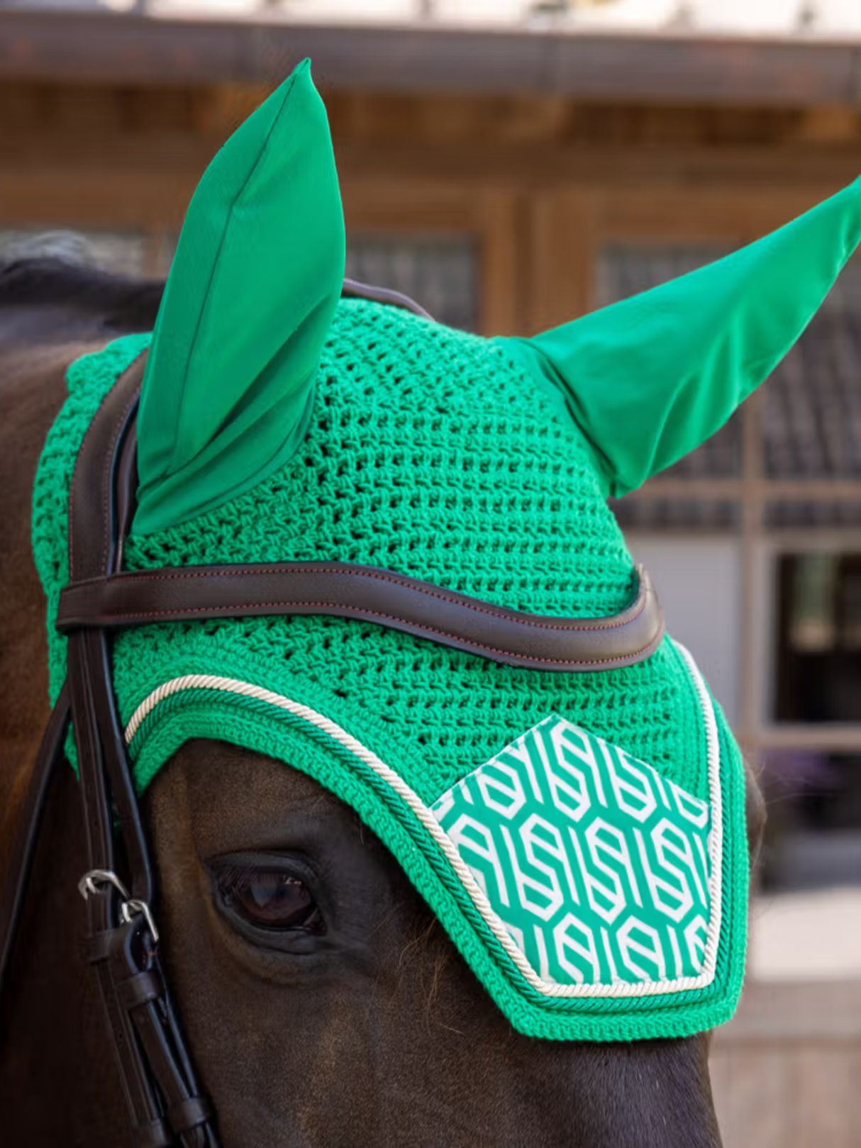 Kentucky Velvet Printing Wellington Ear Bonnet Green/White