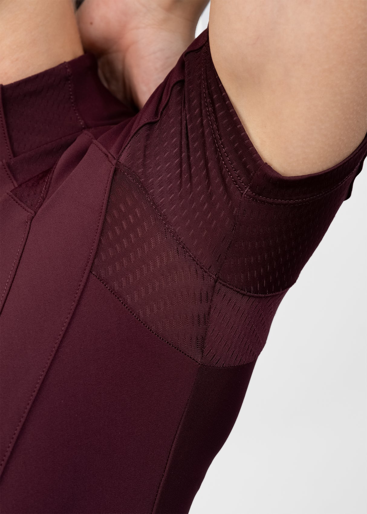 Maximilian Frame Short Sleeve Base Layer Burgundy