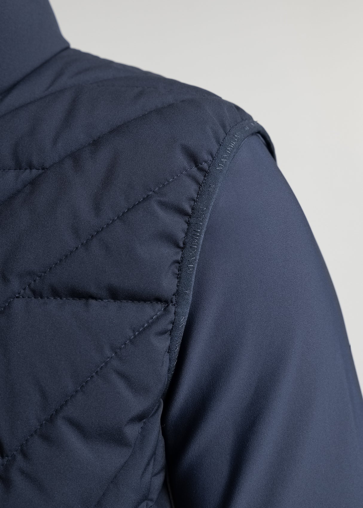 Maximilian Men Zenith Vest Atlantic