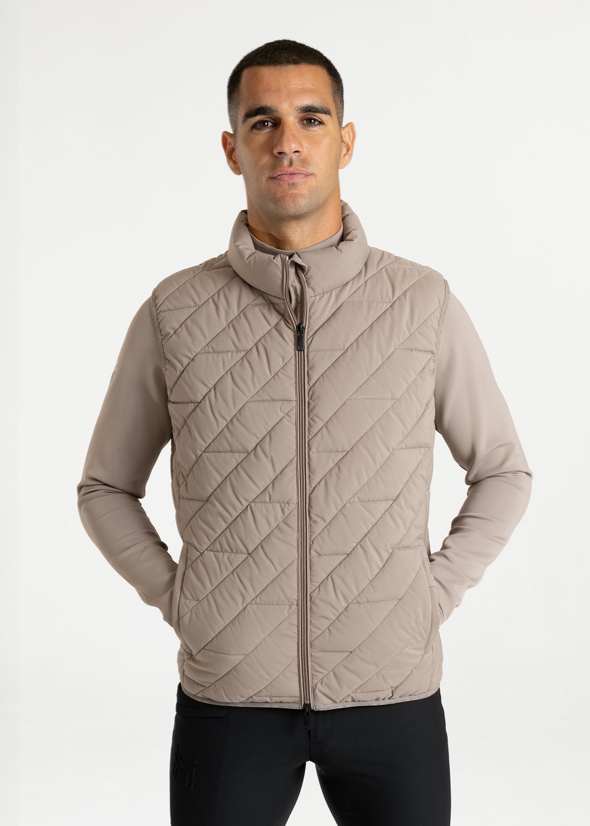 Maximilian Men Zenith Vest Taupe