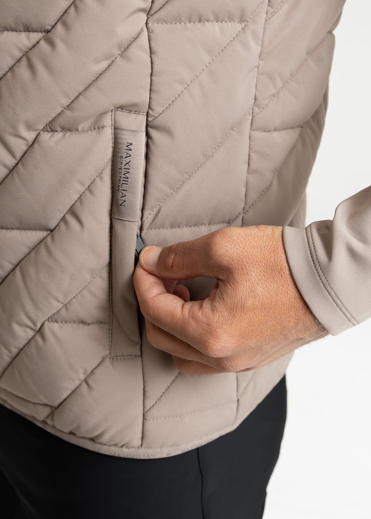 Maximilian Men Zenith Vest Taupe