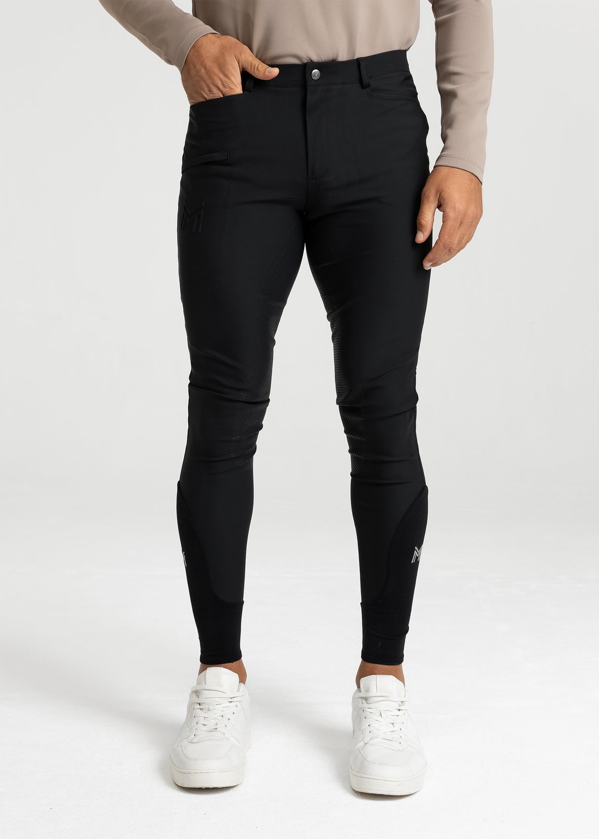 Maximilian Motion Breeches Black