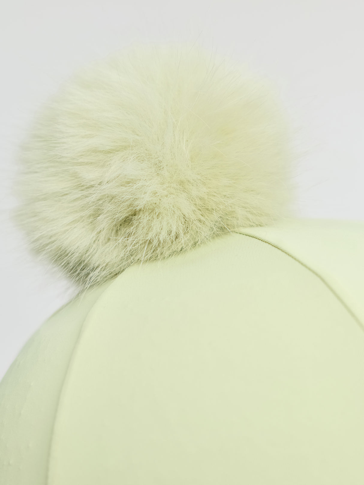 LeMieux Classique Pom Hat Silk Macaron