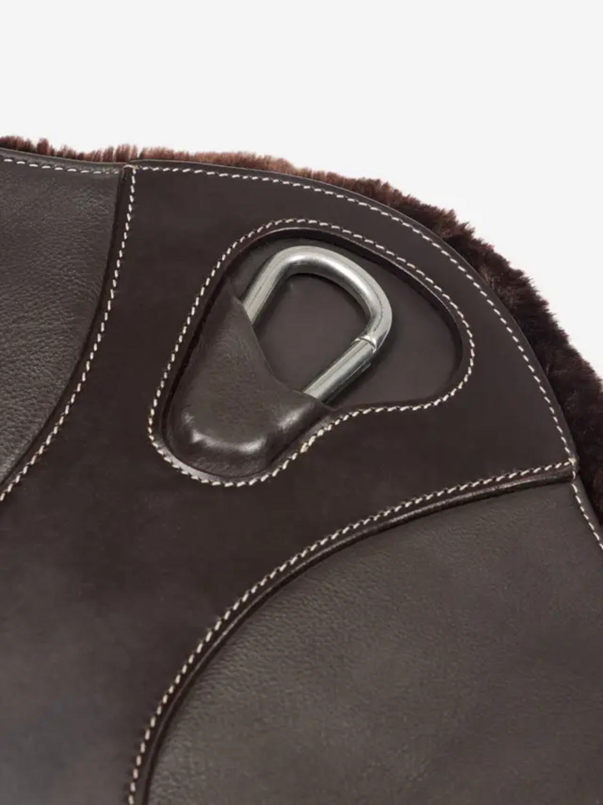 LeMieux Arika Simuwool Contoured Short Stud Girth