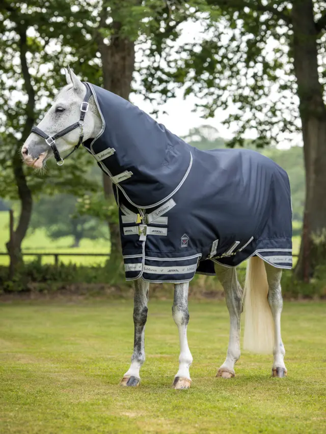 LeMieux Arika Featherweight Rug 0g Navy