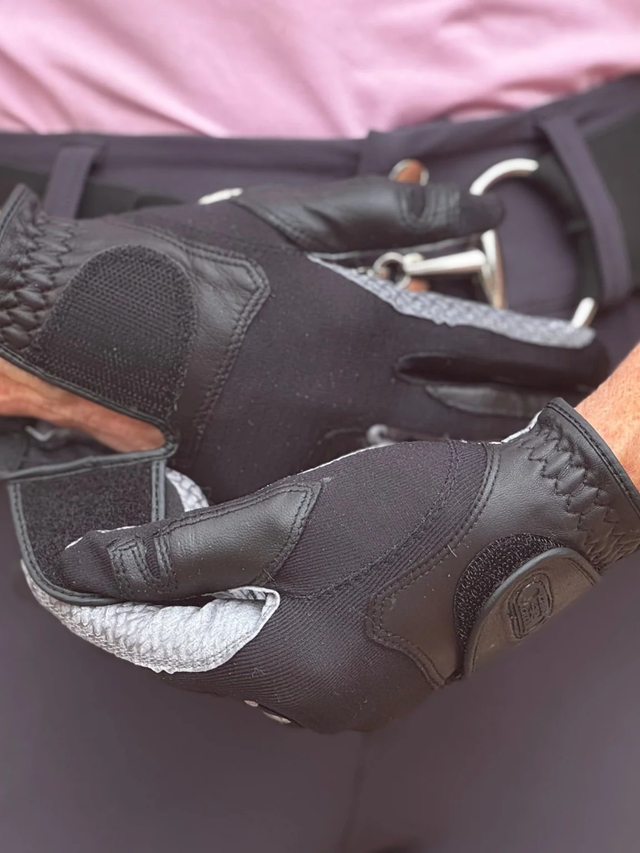 Correct Connect Oil-Tac Copper Tech™️ Leather Premium Riding Gloves Black