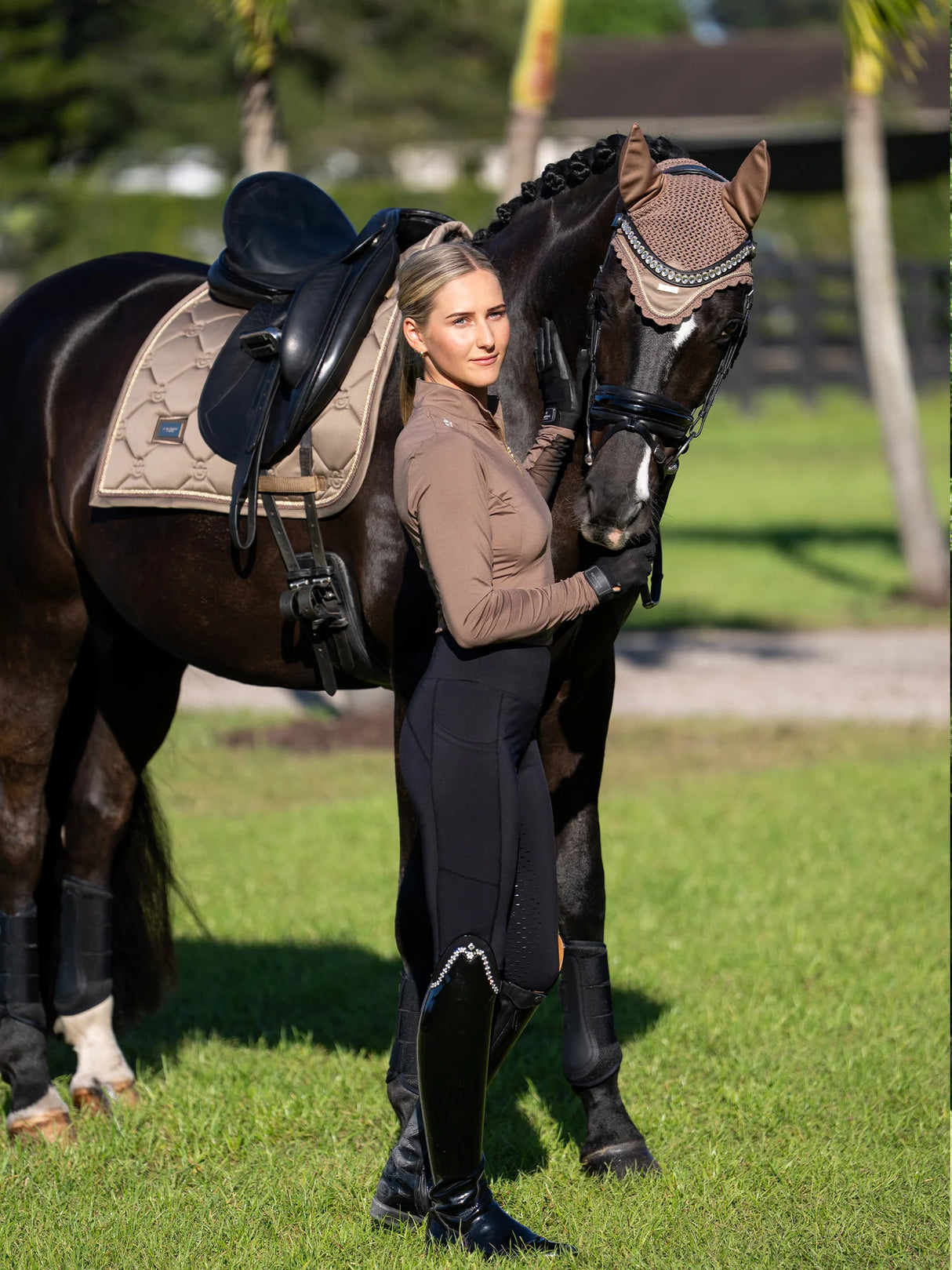 Equestrian Stockholm Ear Bonnet Champagne