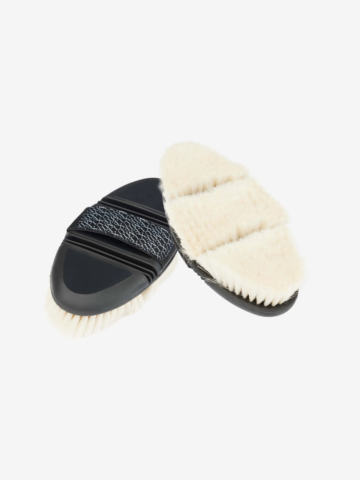 LeMieux Flexi Half & Half Finishing Brush Black
