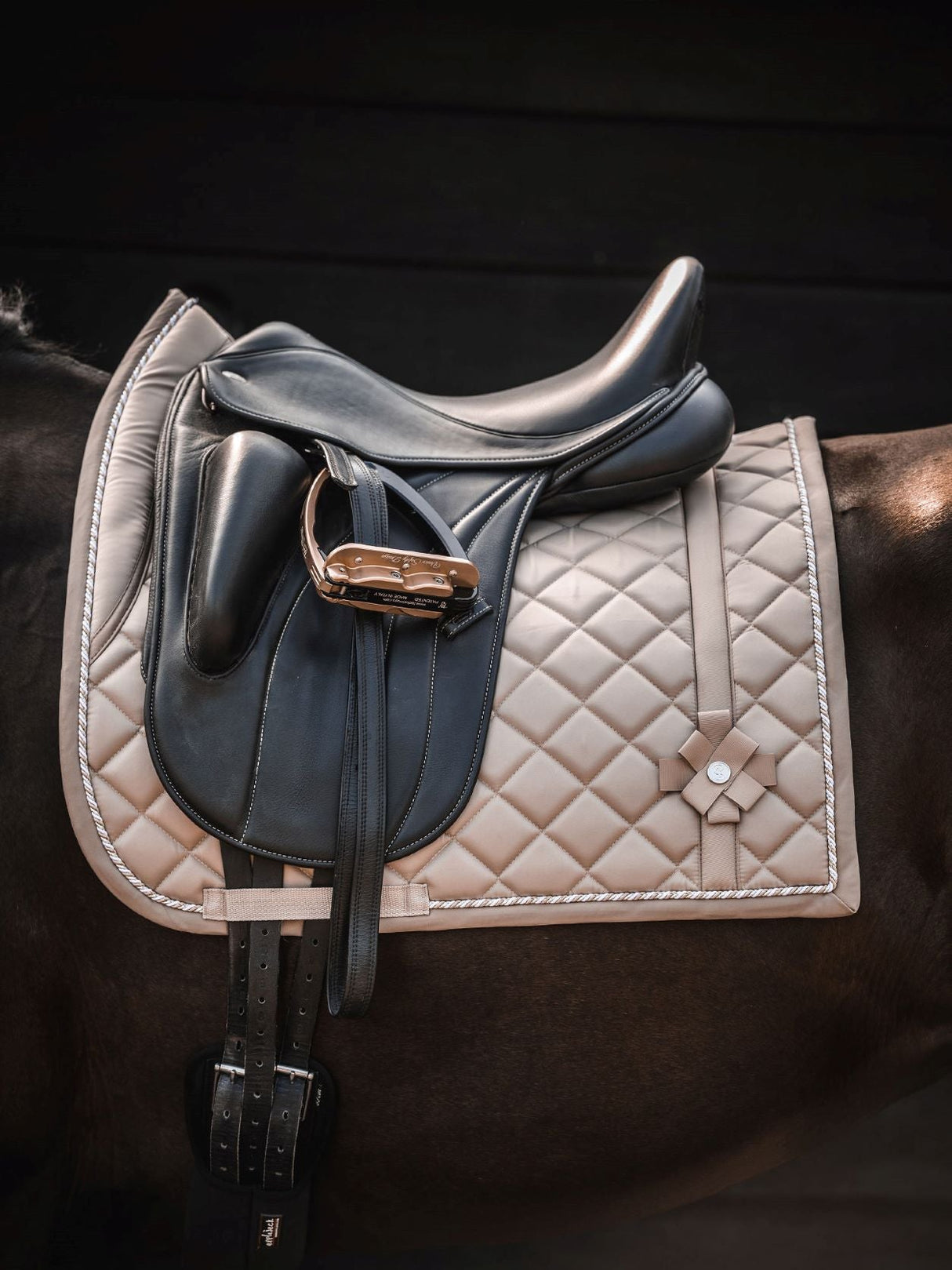PS of Sweden Diamond Bow Dressage Saddle Pad Sand