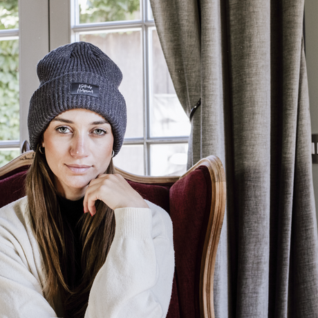 Kentucky Horsewear Glitter Beanie Grey