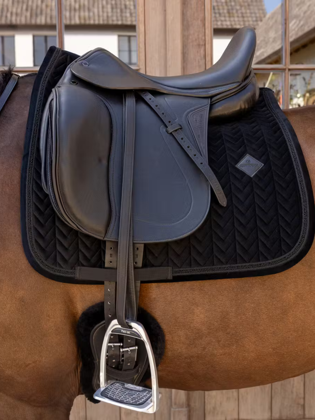 Kentucky Velvet Mini Pearls Dressage Saddle Pad Black