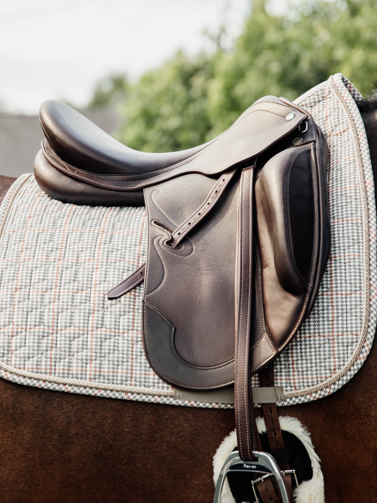 Kentucky Pied-de-Poule Dressage Saddle Pad Beige