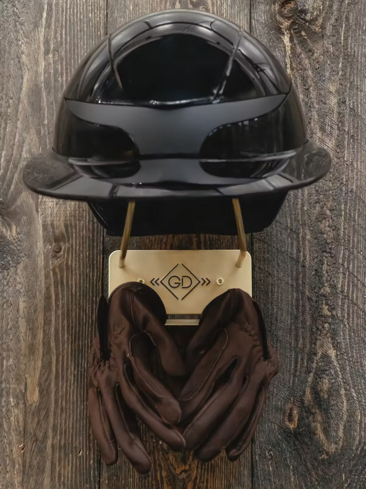 Grooming Deluxe Helmet Holder Gold