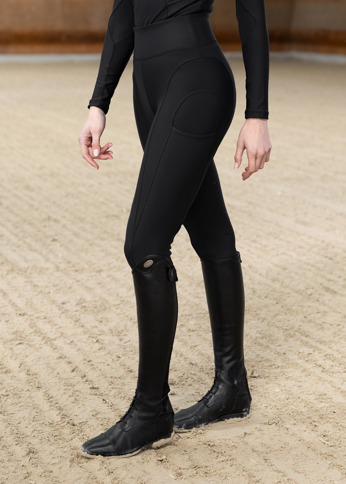 Maximilian Outline Riding Leggings Black