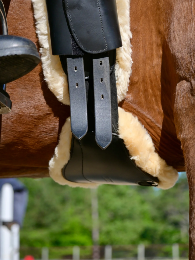 Correct Connect Removable Genuine Sheepskin Pads for Short Comfort Girth