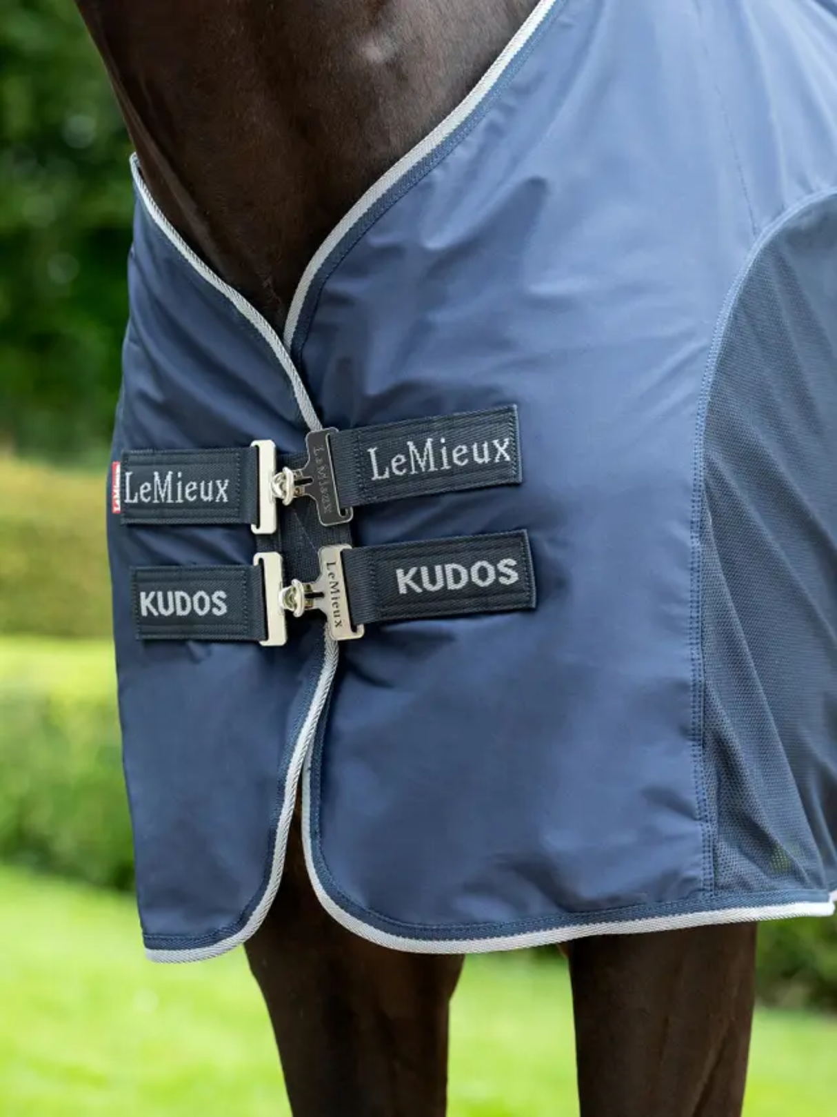 LeMieux Kudos Hybrid Cooler Navy