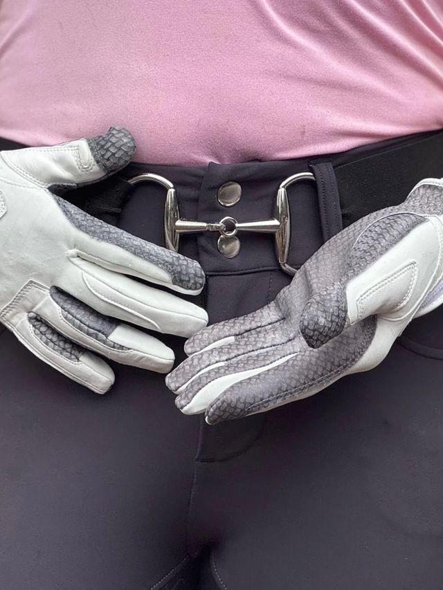 Correct Connect Oil-Tac Copper Tech™️ Leather Premium Riding Gloves White