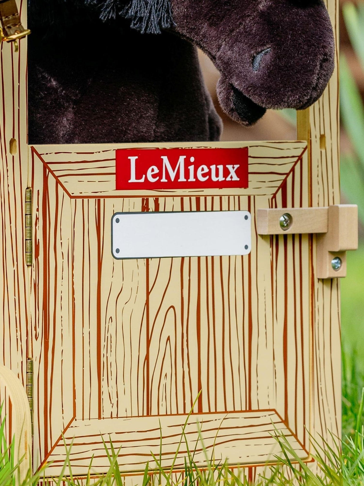 LeMieux Toy Pony Wooden Stable Set