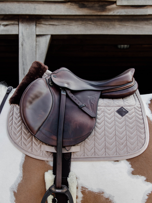 Kentucky Skin Friendly Velvet Jump Saddle Pad Beige