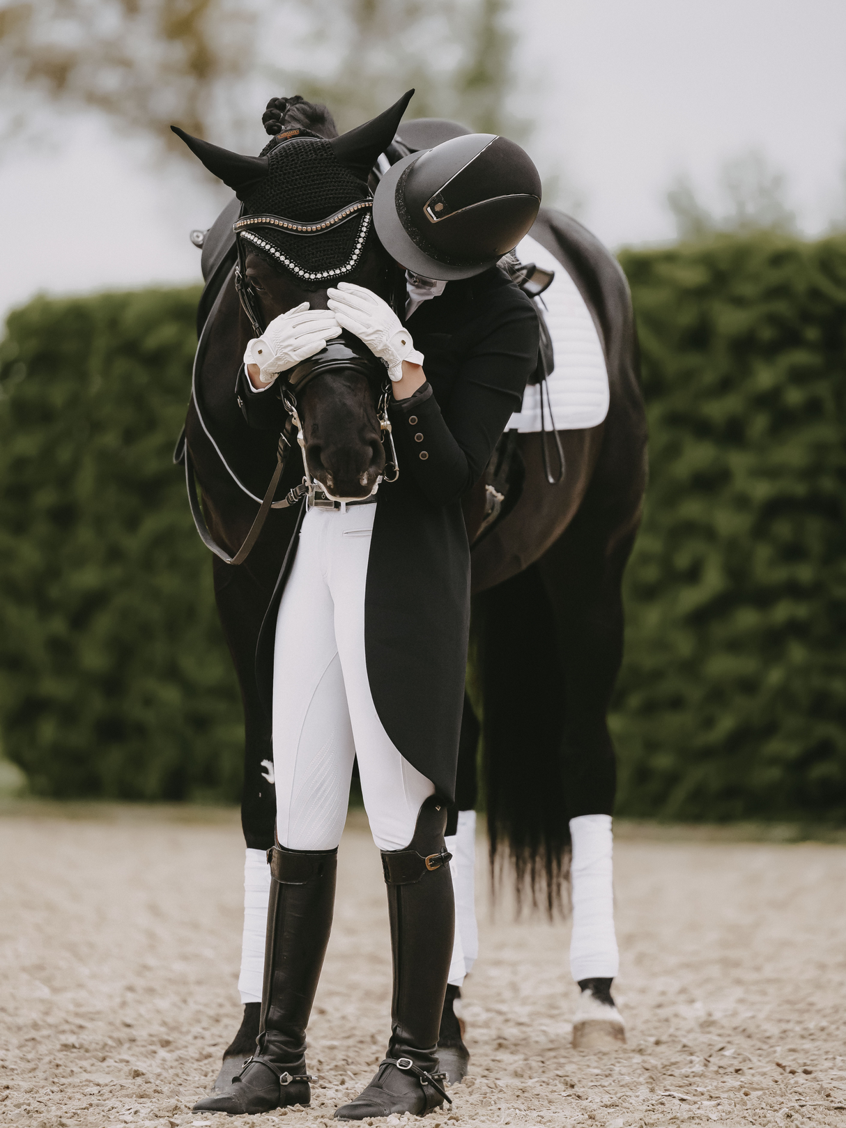 Kentucky Pearls Dressage Saddle Pad White