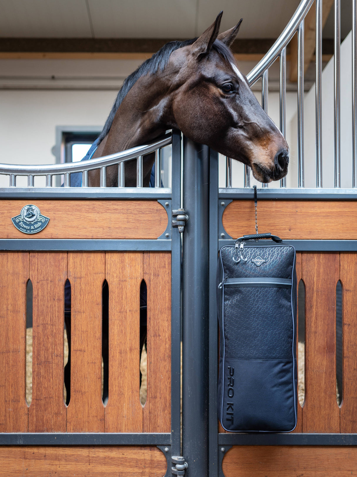 LeMieux Elite Pro Bridle Bag Black