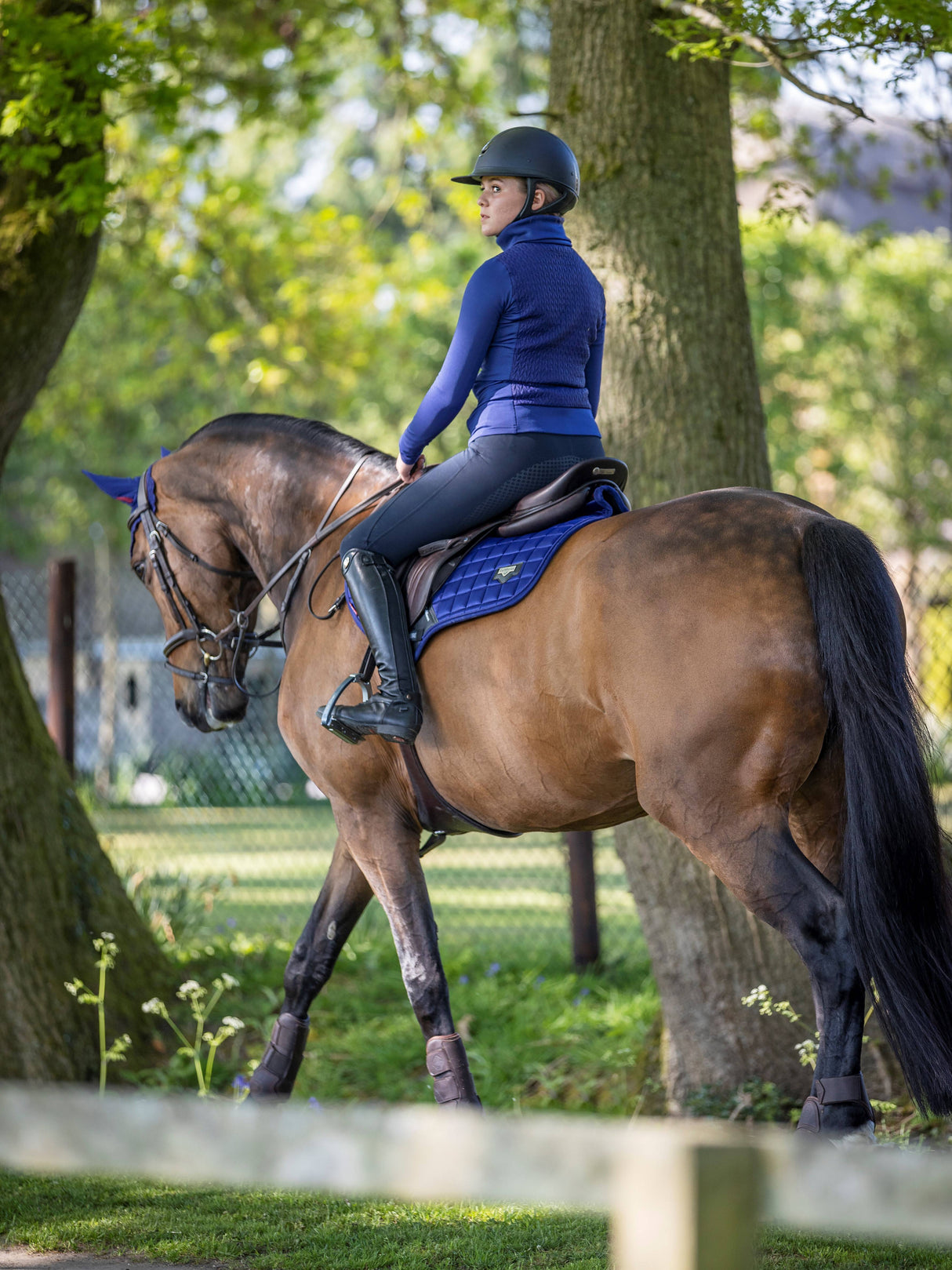 LeMieux Loire Classic Close Contact Jump Square Saddle Pad Ink Blue