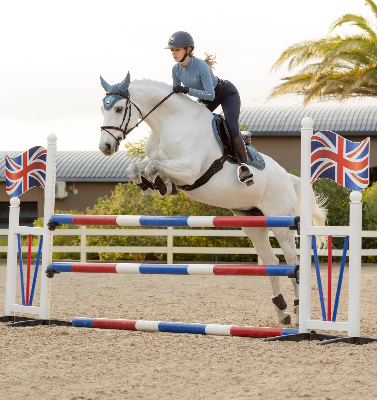 LeMieux Loire Classic Close Contact Jump Square Saddle Pad Ice Blue