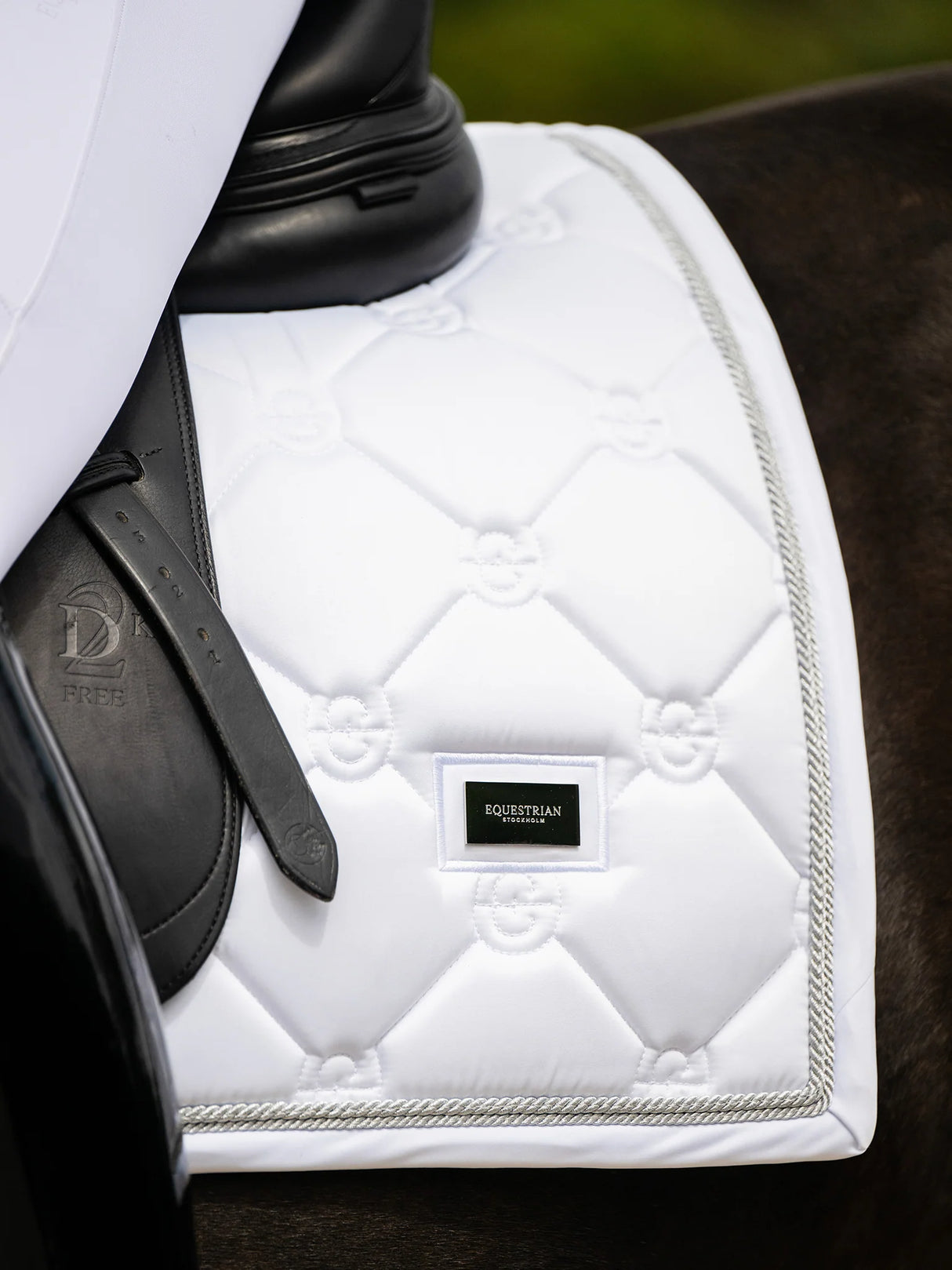 Equestrian Stockholm Dressage Saddle Pad White Perfection Silver