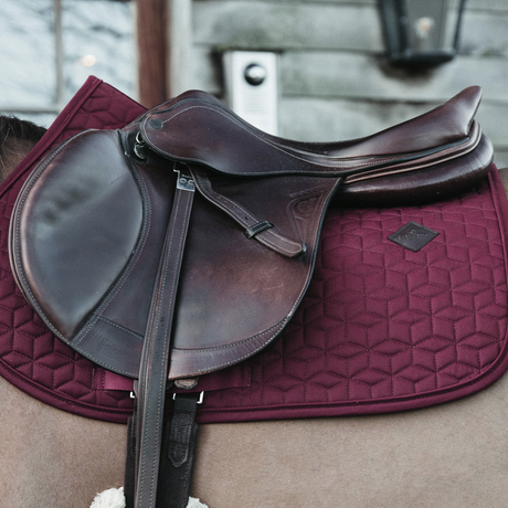Kentucky Classic Jump Saddle Pad Bordeaux