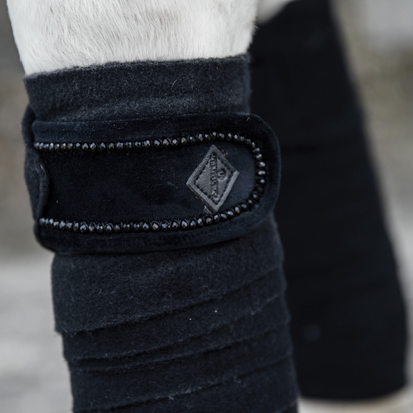 Kentucky Horsewear Velvet Pearls Bandages Black