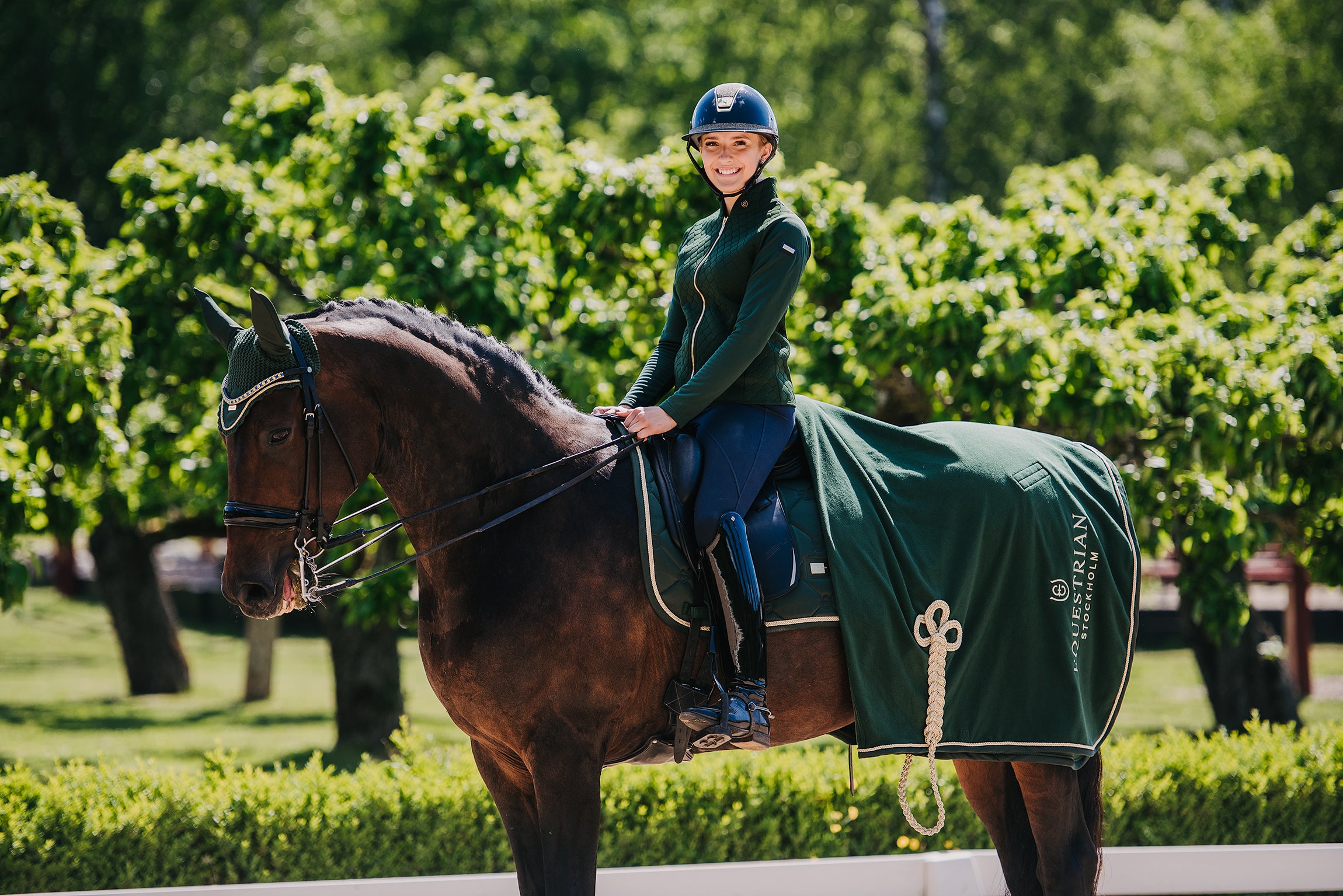 Equestrian Stockholm Dressage Saddle Pad Forest Green Impulsion Elite   DSC 0419 