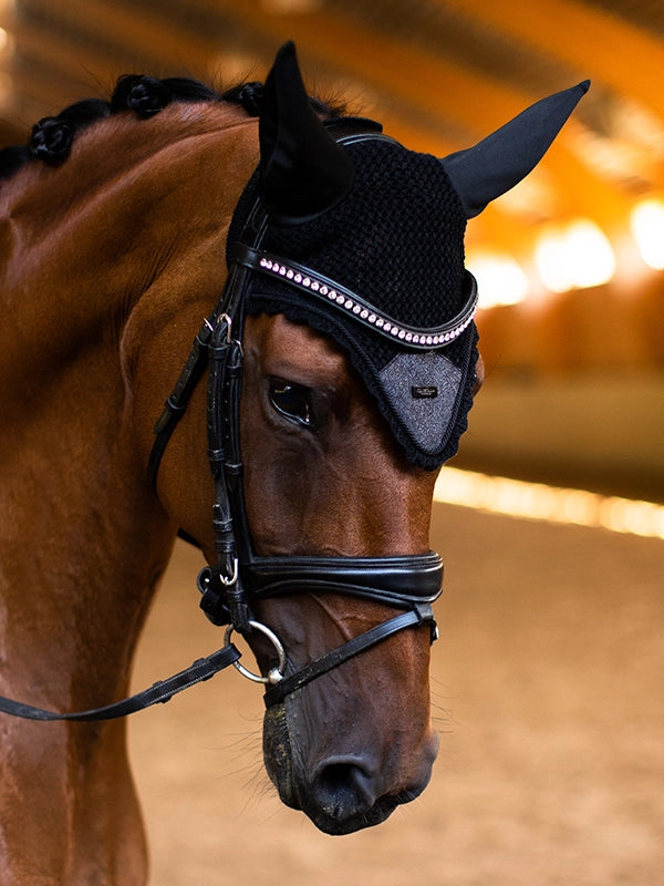 Equestrian Stockholm Ear Bonnet All Black Glimmer